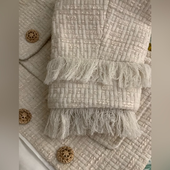 Bey Azura cropped cream long sleeve‎ jacket. Size Medium - Picture 11 of 16